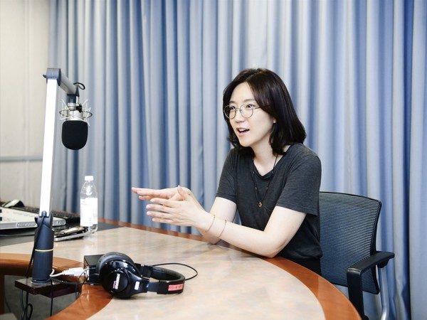 필름클럽의 제작과 진행을 맡고 있는 최다은 PD(사진 ⓒ폴인, 최지훈)